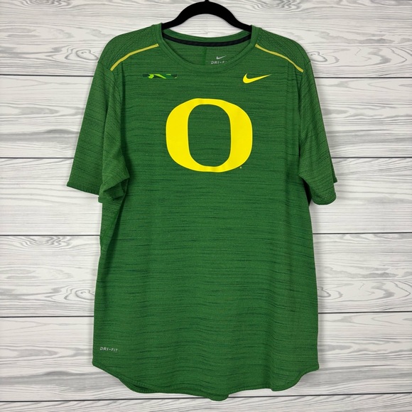Nike Other - Nike Men’s Oregon Ducks Dri-Fit Short Sleeve T-Shirt Size Large